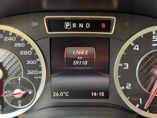 MERCEDES-BENZ-A 45 AMG-2.0 16V TURBO GASOLINA 4P AUTOMATIZADO MERCEDES-BENZ-A 45 AMG-2015