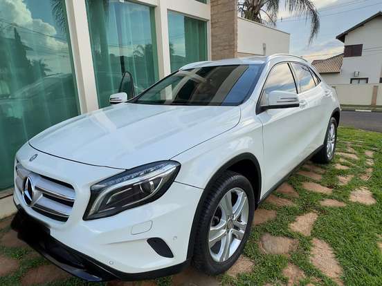 MERCEDES-BENZ-GLA 200-1.6 CGI ADVANCE 16V TURBO FLEX 4P AUTOMÁTICO MERCEDES-BENZ-GLA 200-2017