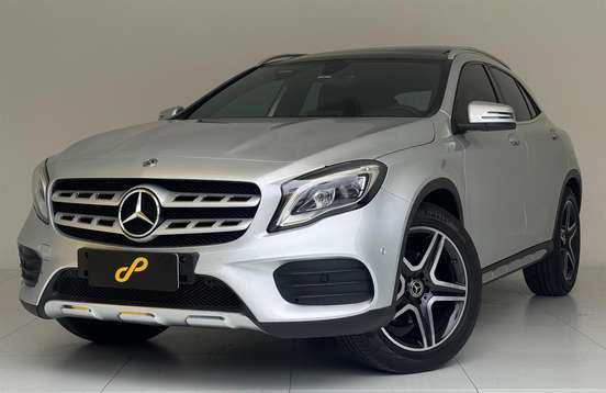 MERCEDES-BENZ-GLA 250-2019