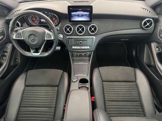 MERCEDES-BENZ-GLA 250-2019