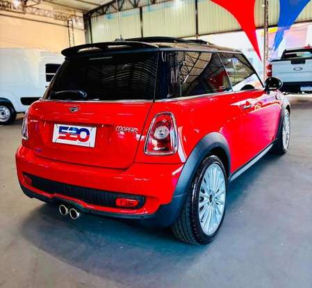 MINI-COOPER-2009