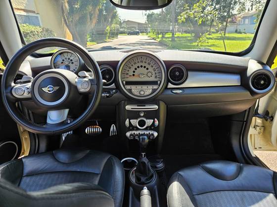 MINI COOPER 1.6 S 16V TURBO GASOLINA 2P AUTOMÁTICO