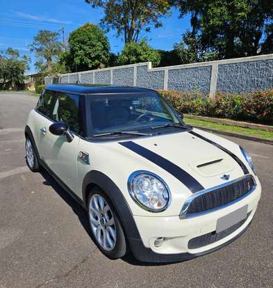 MINI-COOPER-2009