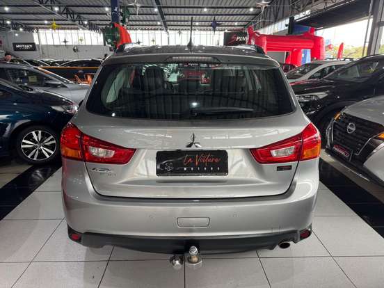 MITSUBISHI-ASX-2017