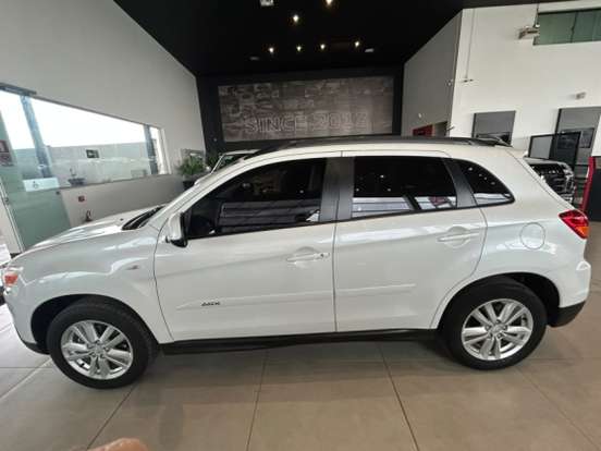 MITSUBISHI-ASX-2012