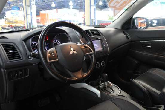 MITSUBISHI-ASX-2014