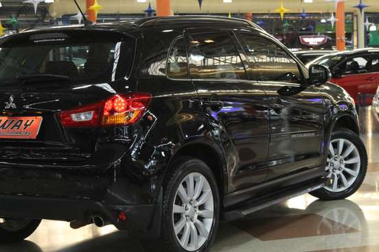 MITSUBISHI-ASX-2015