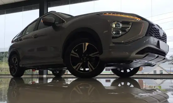 MITSUBISHI-ECLIPSE CROSS-2024