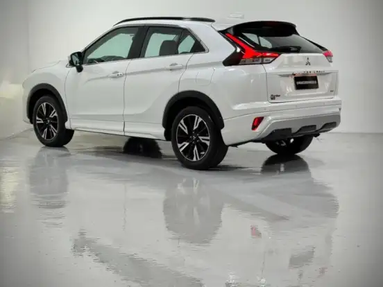 MITSUBISHI-ECLIPSE CROSS-1.5 MIVEC TURBO GASOLINA HPE CVT MITSUBISHI-ECLIPSE CROSS-2023