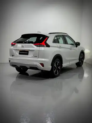 MITSUBISHI-ECLIPSE CROSS-2023