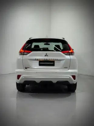 MITSUBISHI-ECLIPSE CROSS-2023