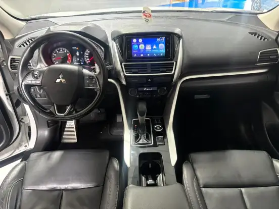 MITSUBISHI-ECLIPSE CROSS-1.5 MIVEC TURBO GASOLINA HPE-S CVT MITSUBISHI-ECLIPSE CROSS-2018