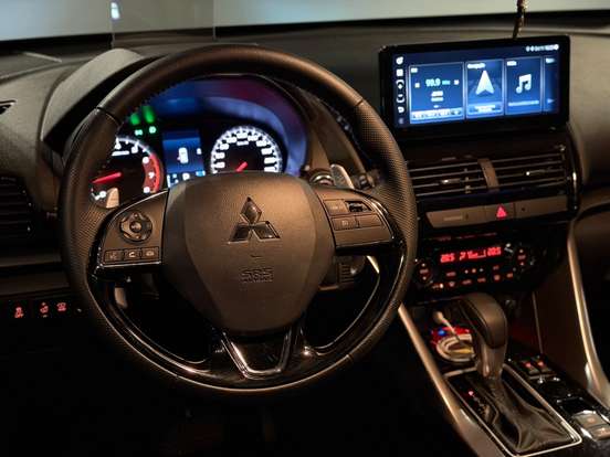 MITSUBISHI-ECLIPSE CROSS-1.5 MIVEC TURBO GASOLINA HPE BLACK CVT MITSUBISHI-ECLIPSE CROSS-2025