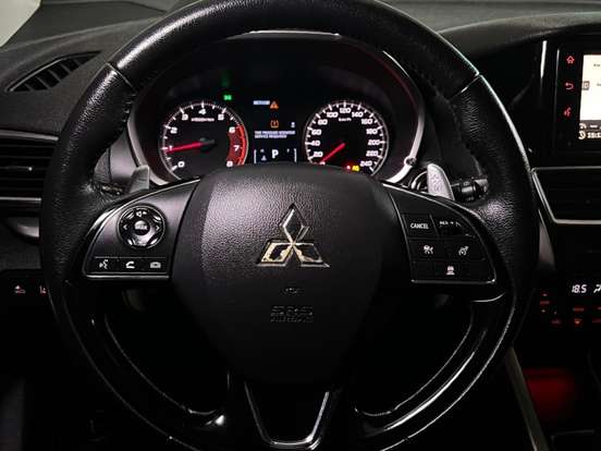 MITSUBISHI-ECLIPSE CROSS-1.5 MIVEC TURBO GASOLINA HPE-S AWD CVT MITSUBISHI-ECLIPSE CROSS-2018