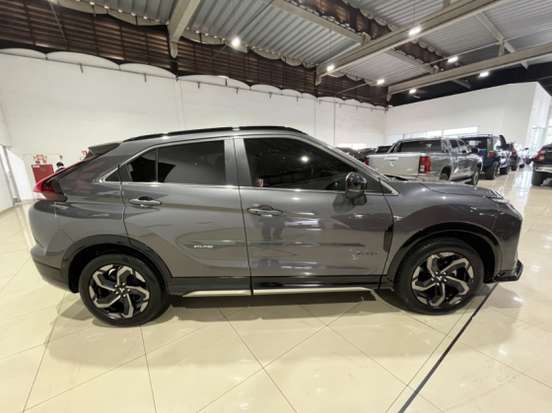 MITSUBISHI-ECLIPSE CROSS-2025