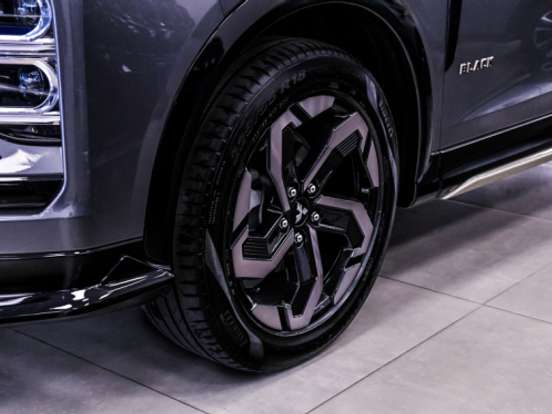 MITSUBISHI-ECLIPSE CROSS-1.5 MIVEC TURBO GASOLINA HPE-S BLACK S-AWC CVT MITSUBISHI-ECLIPSE CROSS-2025