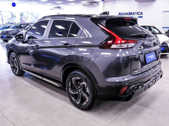 MITSUBISHI-ECLIPSE CROSS-1.5 MIVEC TURBO GASOLINA HPE-S BLACK S-AWC CVT MITSUBISHI-ECLIPSE CROSS-2025
