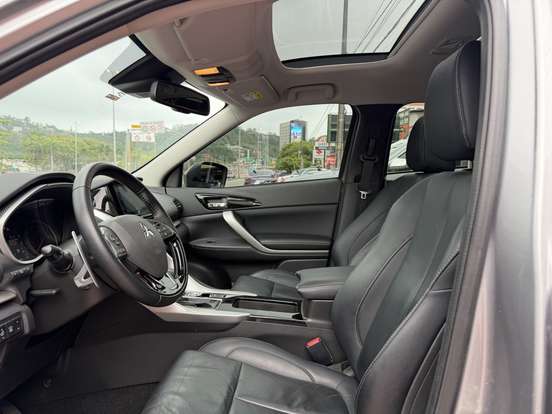 MITSUBISHI-ECLIPSE CROSS-2024