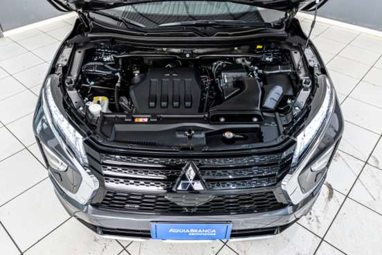 MITSUBISHI-ECLIPSE CROSS-1.5 MIVEC TURBO GASOLINA HPE-S CVT MITSUBISHI-ECLIPSE CROSS-2024