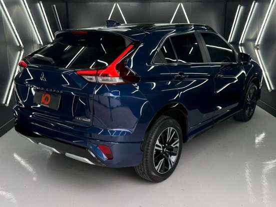 MITSUBISHI-ECLIPSE CROSS-2024