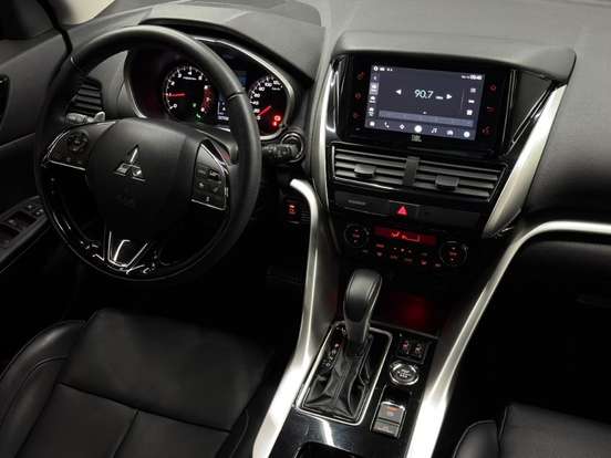 MITSUBISHI-ECLIPSE CROSS-2024
