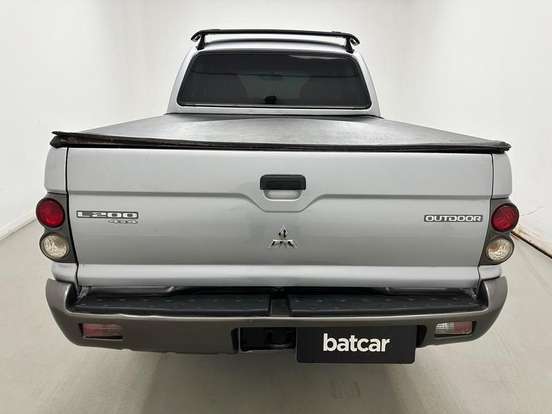 MITSUBISHI-L200 OUTDOOR-2.5 HPE 4X4 CD 8V TURBO INTERCOOLER DIESEL 4P MANUAL MITSUBISHI-L200 OUTDOOR-2008