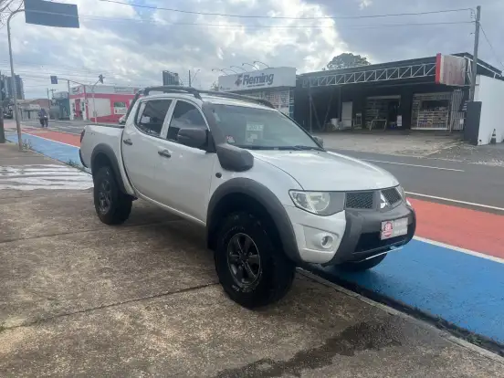 MITSUBISHI-L200 SAVANA-2017