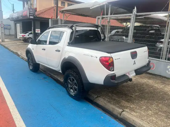 MITSUBISHI-L200 SAVANA-3.2 4X4 16V TURBO INTERCOOLER DIESEL 4P MANUAL MITSUBISHI-L200 SAVANA-2017