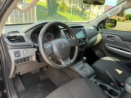 MITSUBISHI-L200 TRITON-2021