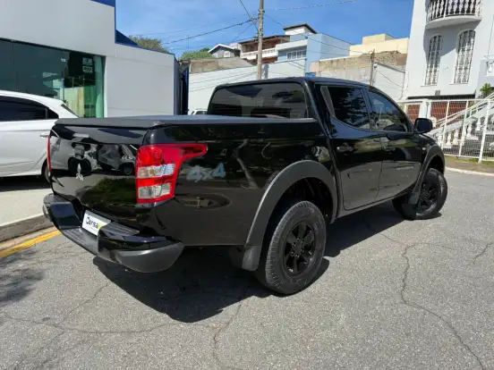 MITSUBISHI-L200 TRITON-2021