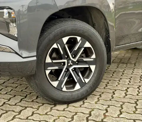 MITSUBISHI-L200 TRITON-2022