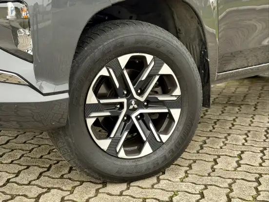 MITSUBISHI-L200 TRITON-2.4 16V TURBO DIESEL SPORT HPE-S CD 4P 4X4 AUTOMÁTICO MITSUBISHI-L200 TRITON-2022