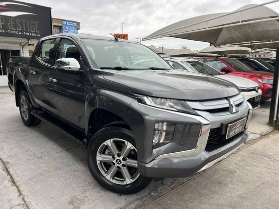 MITSUBISHI L200 TRITON 2.4 16V TURBO DIESEL GL CD 4X4 MANUAL