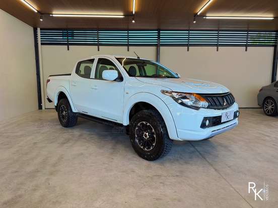 MITSUBISHI-L200 TRITON-2022