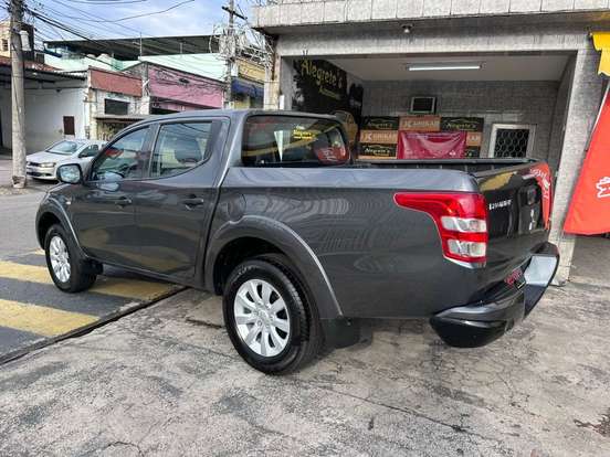 MITSUBISHI-L200 TRITON-2.4 16V TURBO DIESEL SPORT GLS CD 4P 4X4 AUTOMÁTICO MITSUBISHI-L200 TRITON-2022
