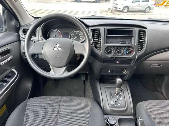MITSUBISHI-L200 TRITON-2022
