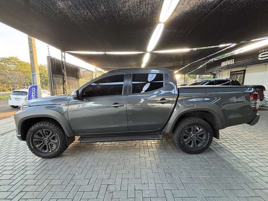 MITSUBISHI-L200 TRITON-2024
