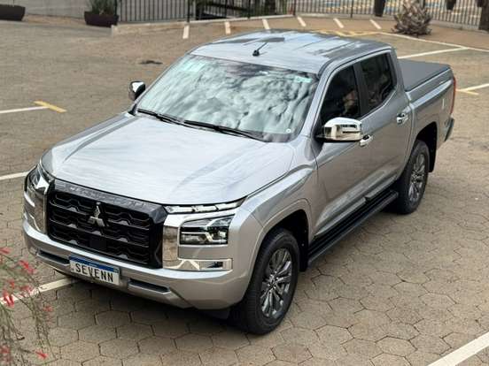 MITSUBISHI-L200 TRITON-2025