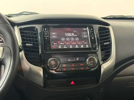 MITSUBISHI-L200 TRITON-2.4 16V TURBO DIESEL SPORT HPE CD 4P 4X4 AUTOMÁTICO MITSUBISHI-L200 TRITON-2019
