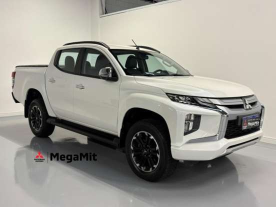 MITSUBISHI-L200 TRITON-2.4 16V TURBO DIESEL SPORT HPE CD 4P 4X4 AUTOMÁTICO MITSUBISHI-L200 TRITON-2023