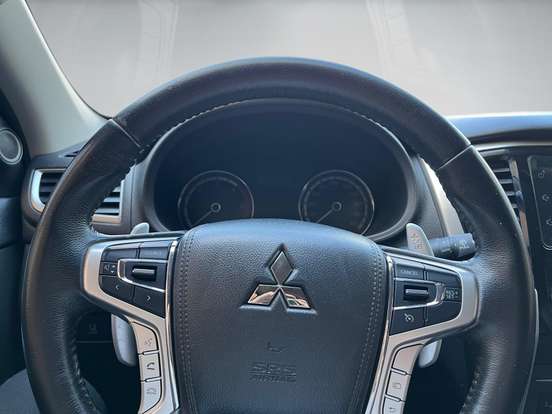 MITSUBISHI-L200 TRITON-2.4 16V TURBO DIESEL SPORT HPE-S CD 4P 4X4 AUTOMÁTICO MITSUBISHI-L200 TRITON-2022