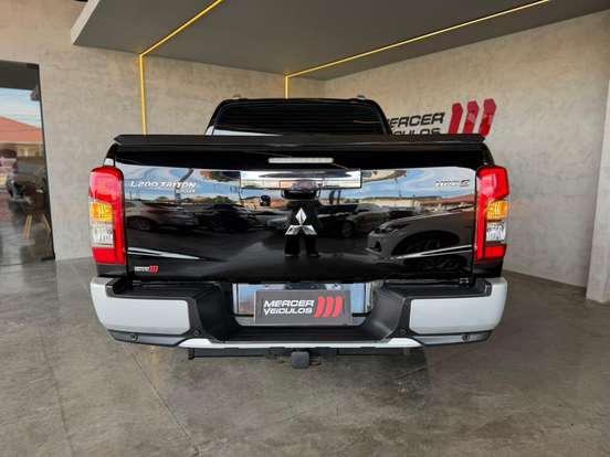 MITSUBISHI-L200 TRITON-2021