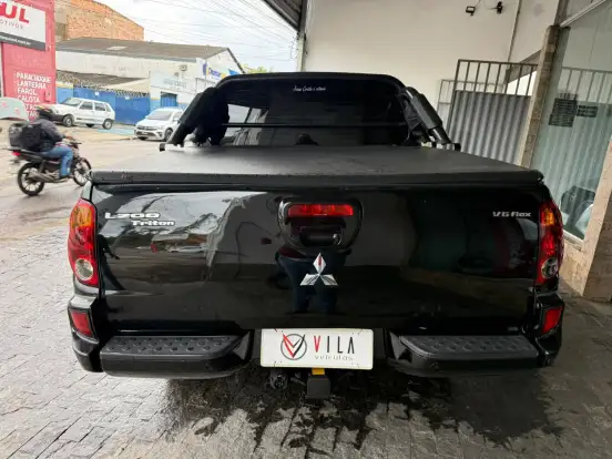MITSUBISHI-L200 TRITON-2010