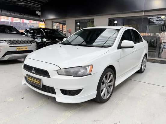 MITSUBISHI-LANCER-2.0 CVT 16V GASOLINA 4P AUTOMÁTICO MITSUBISHI-LANCER-2014