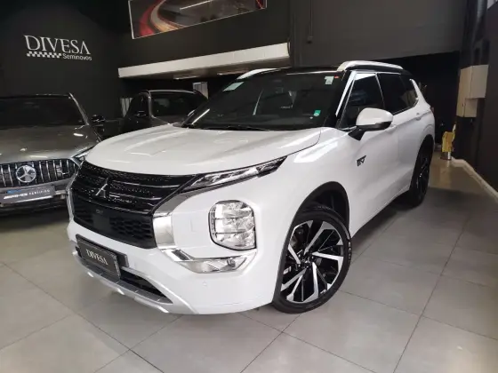 MITSUBISHI OUTLANDER 2.4 PHEV SIGNATURE S-AWC DHT