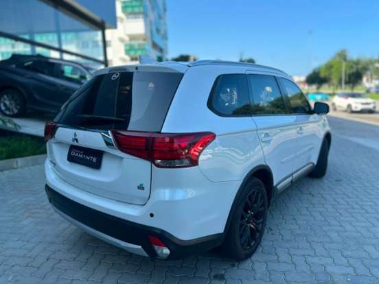 MITSUBISHI-OUTLANDER-2.0 COMFORT 16V GASOLINA 4P AUTOMÁTICO MITSUBISHI-OUTLANDER-2017