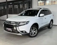 MITSUBISHI OUTLANDER 2.2 4X4 16V DIESEL 4P AUTOMÁTICO MITSUBISHI OUTLANDER 2.2 4X4 16V DIESEL 4P AUTOMÁTICO