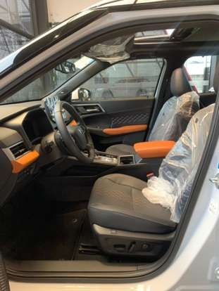MITSUBISHI-OUTLANDER-2025