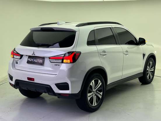 MITSUBISHI-OUTLANDER SPORT-2021