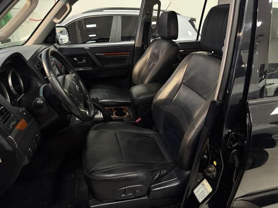 MITSUBISHI-PAJERO-2.5 HD 4X4 8V TURBO INTERCOOLER DIESEL 4P MANUAL MITSUBISHI-PAJERO-2008